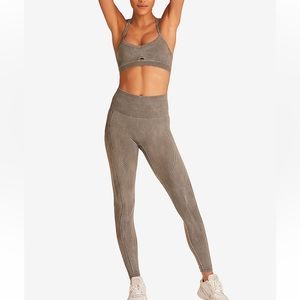 NEW ALALA Seamless Leggings